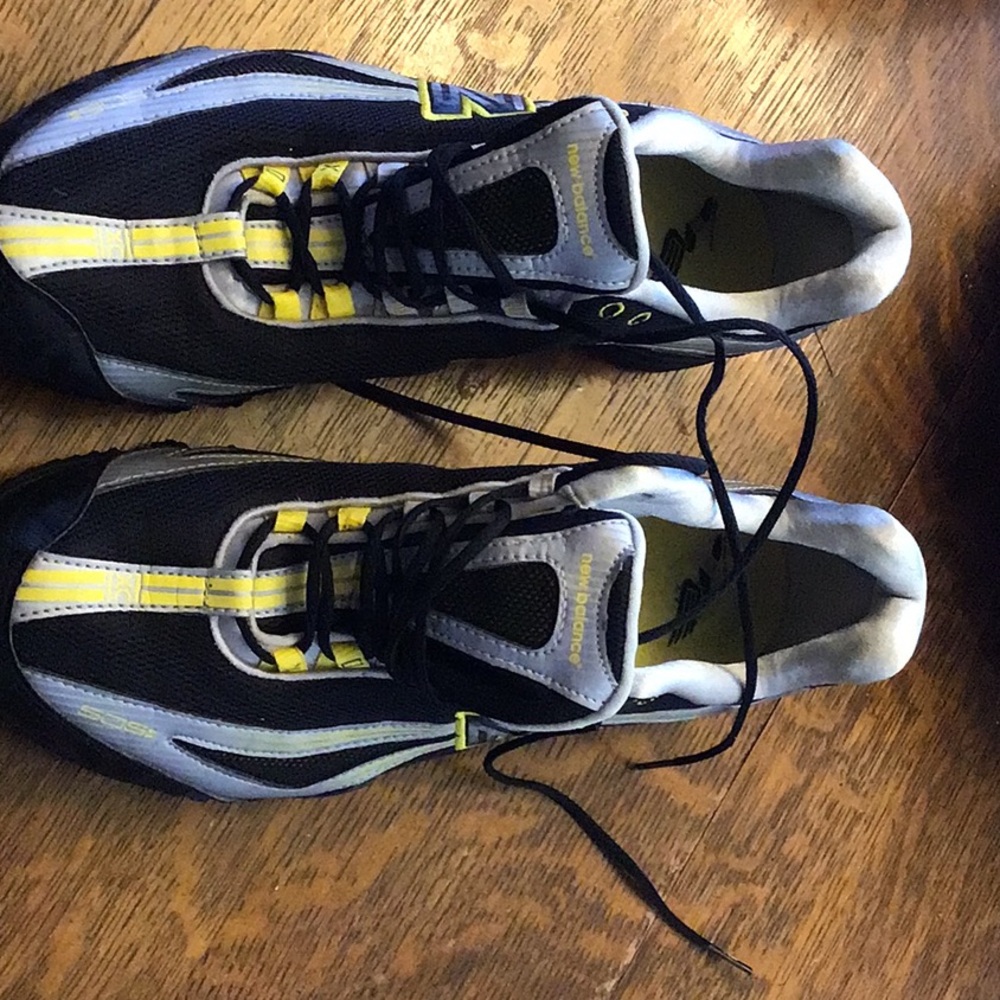 Men's Black and Yellow Athletic Shoes